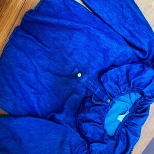 Long sleeve cute ruffle shirt